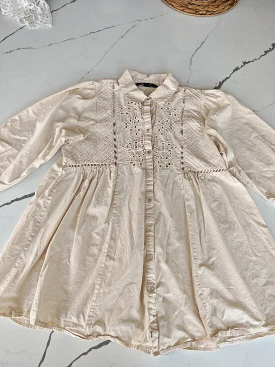 ZARA Embroidered Eyelet Blouse Size L Cream Boho Peasant Top Button Front Tunic - Picture 8 of 14